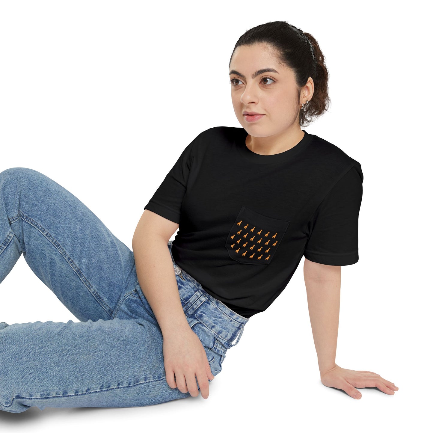 Minimal Giraffe Pocket T-Shirt | Pocket Tee, Giraffe Pattern
